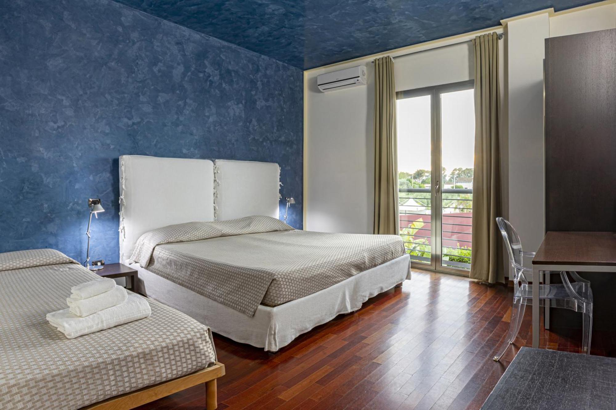 Albatros Hotel Сиракуза Екстериор снимка